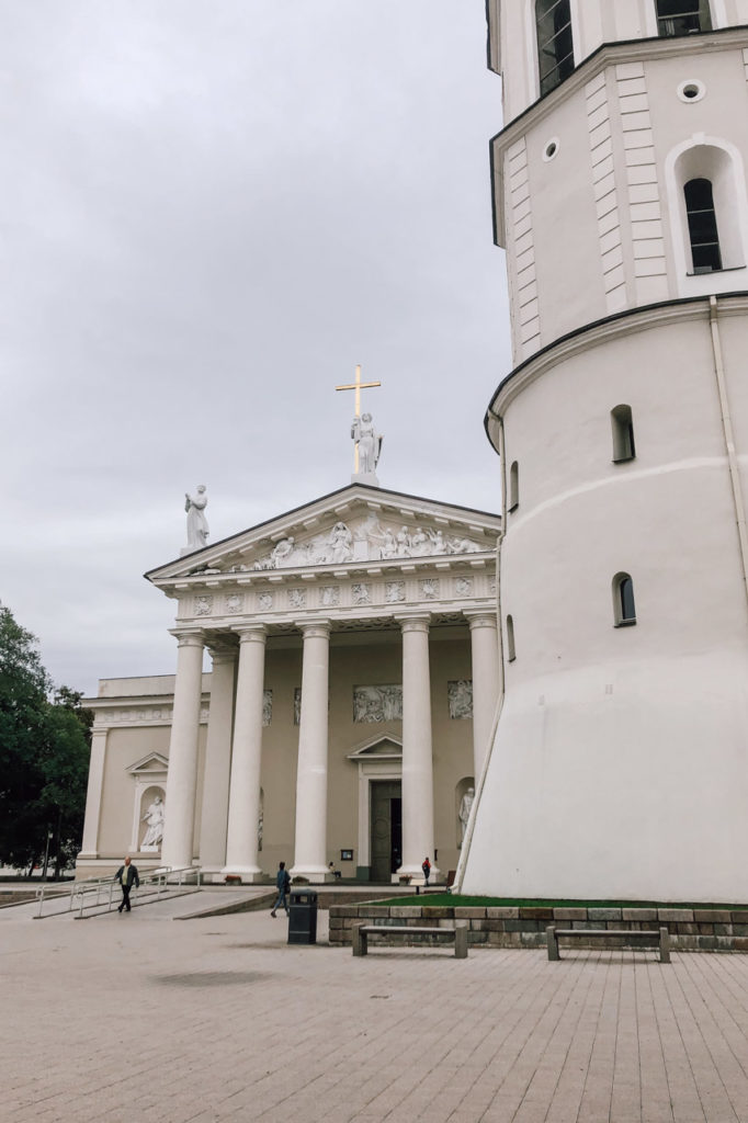 Weiße Kathedrale in Vilnius