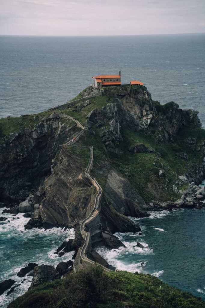 Gaztelugatxe mit den 241 Treppen im Baskenland